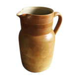 Berry stoneware pitcher
