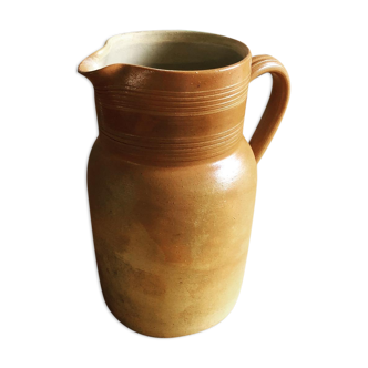 Berry pitcher sandstone