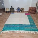 Handmade wool Berber rug 250 x 150 cm