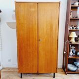Armoire en bois