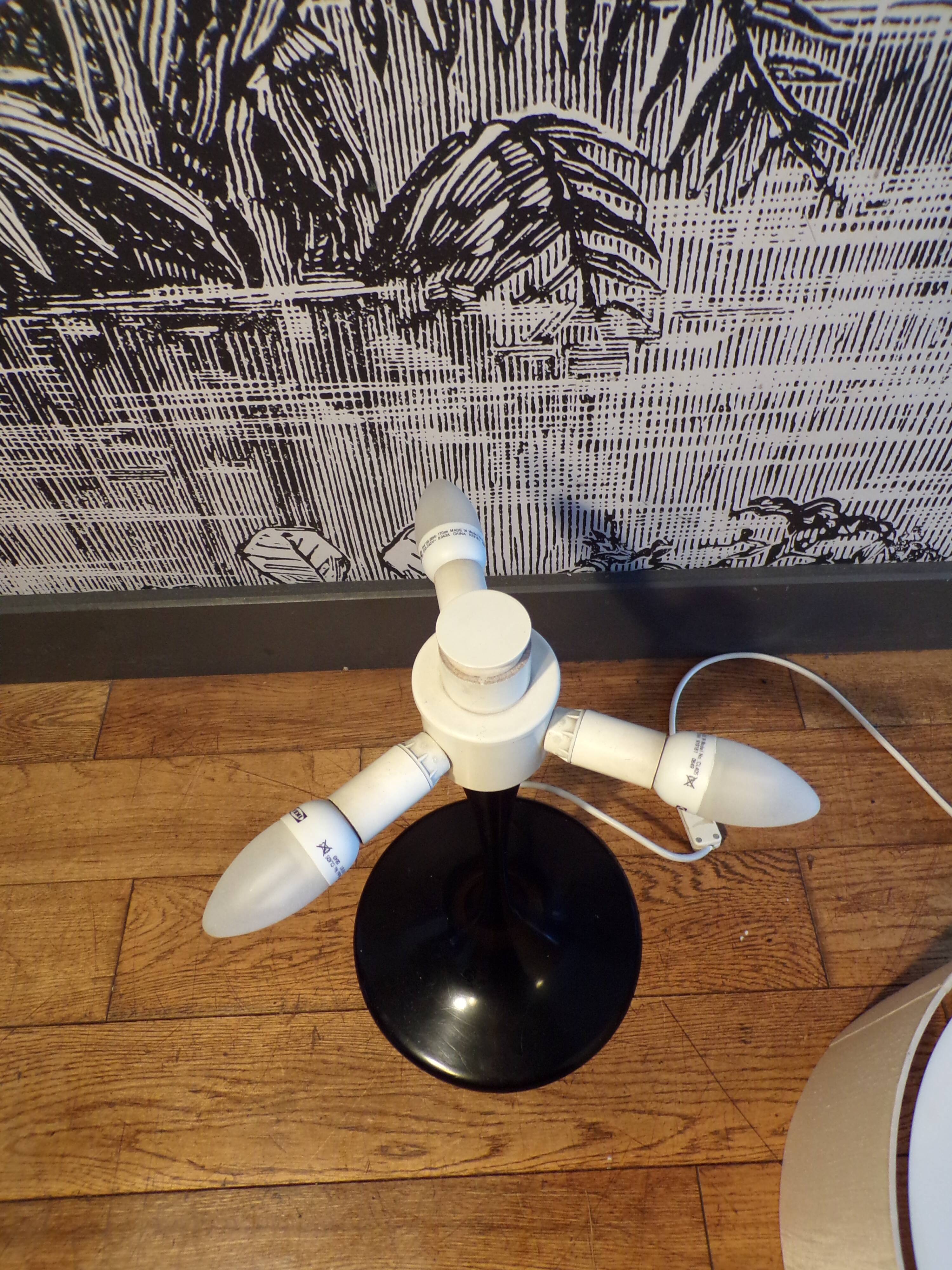 Tulip Floor Lamp by Eva René Nele