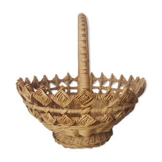 Wicker braided basket