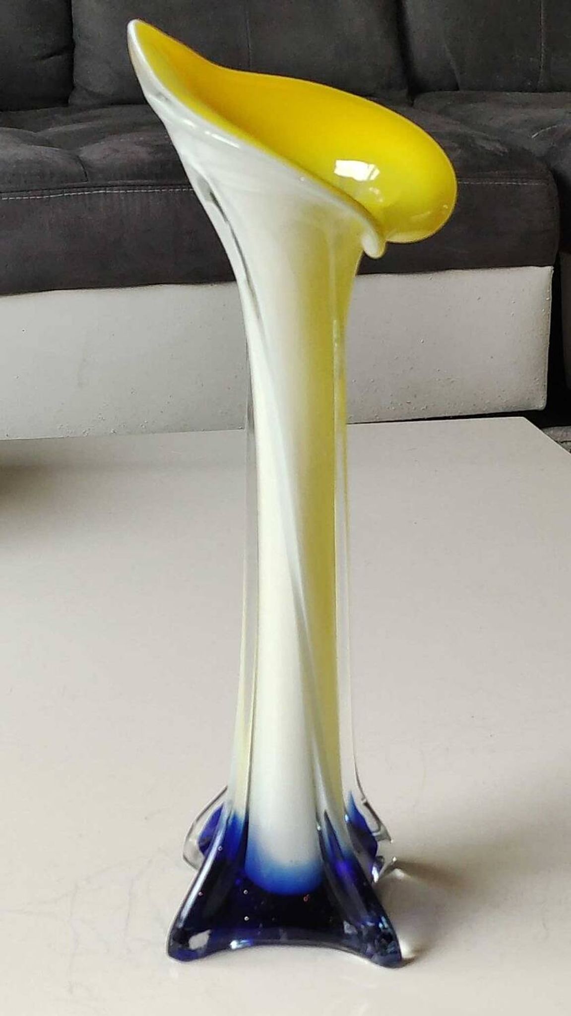 Vase Soliflore fleur d Arum/Jack in the Pulpit. Murano . Haut 30,5 cm