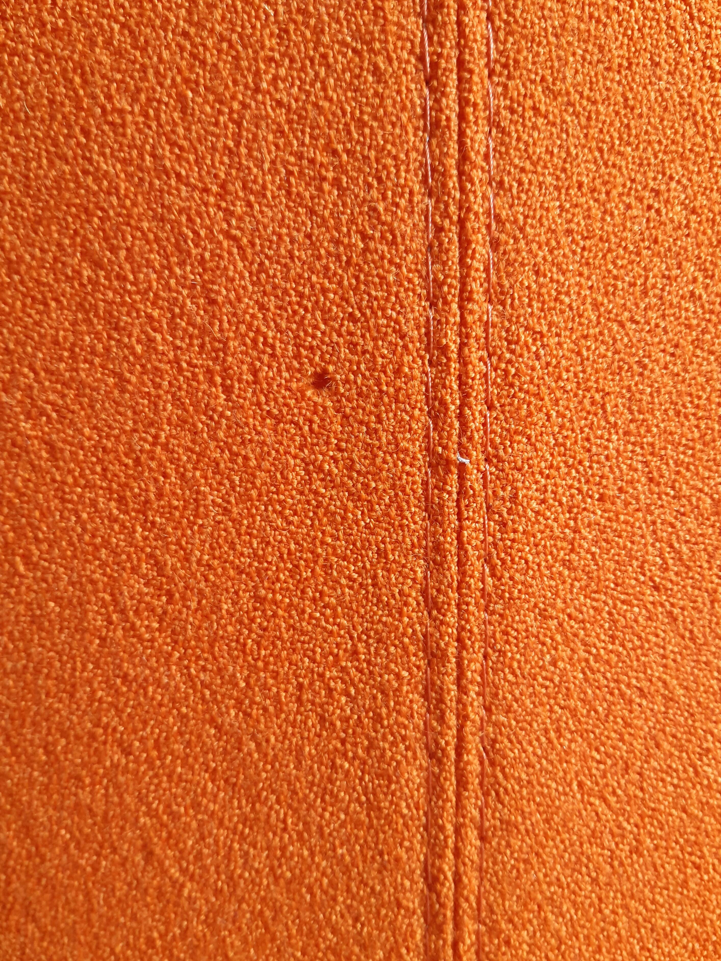 Ripple Bench, design bench by Laurinda Spear