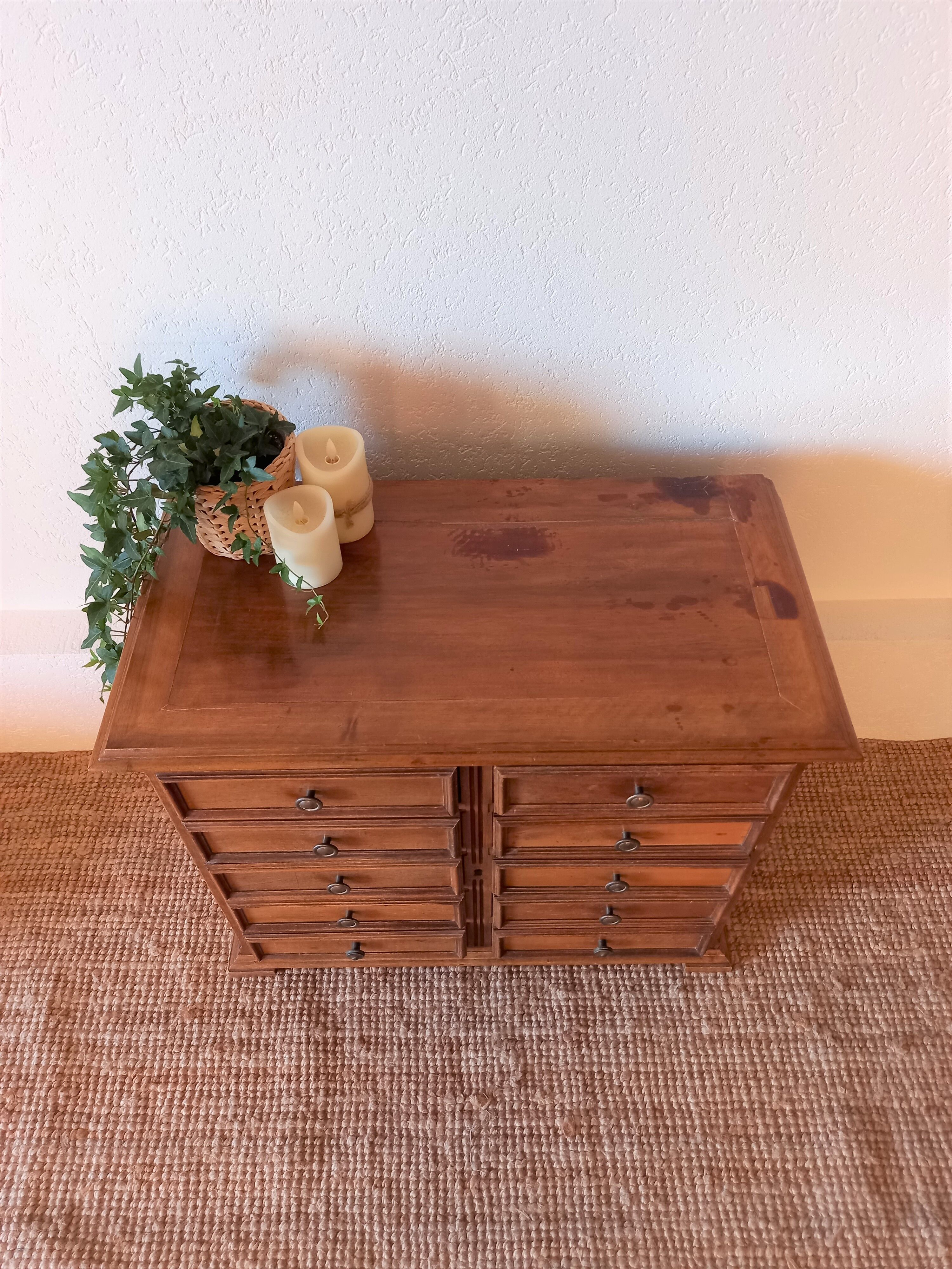 Trade furniture