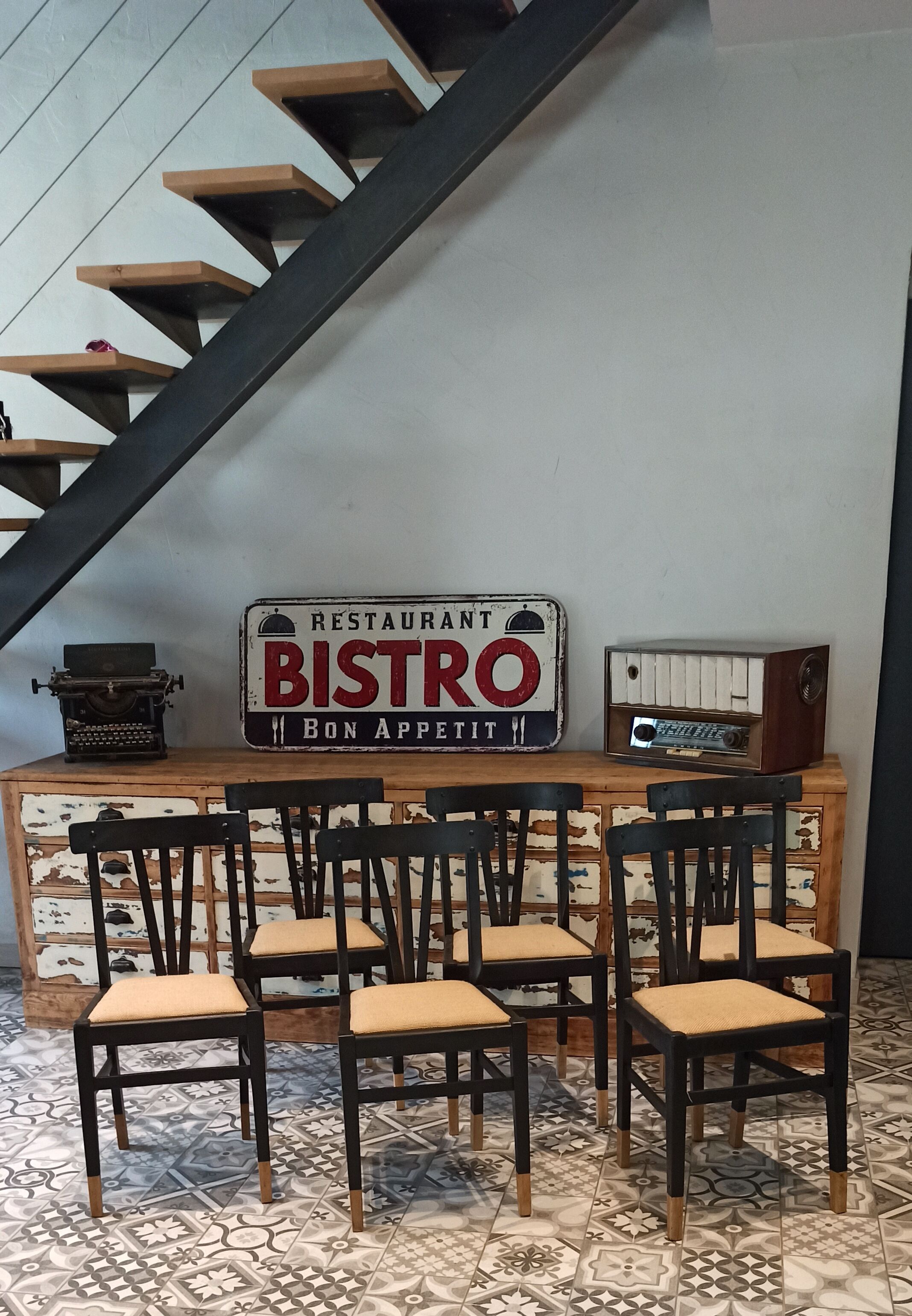 Lot de 6 chaises bistrot noir et bois