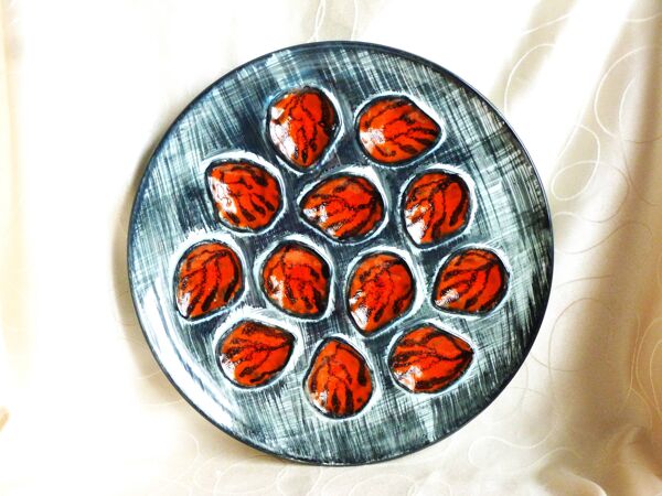 Plat de présentation à huîtres et coquillages de Pornic peint mains.