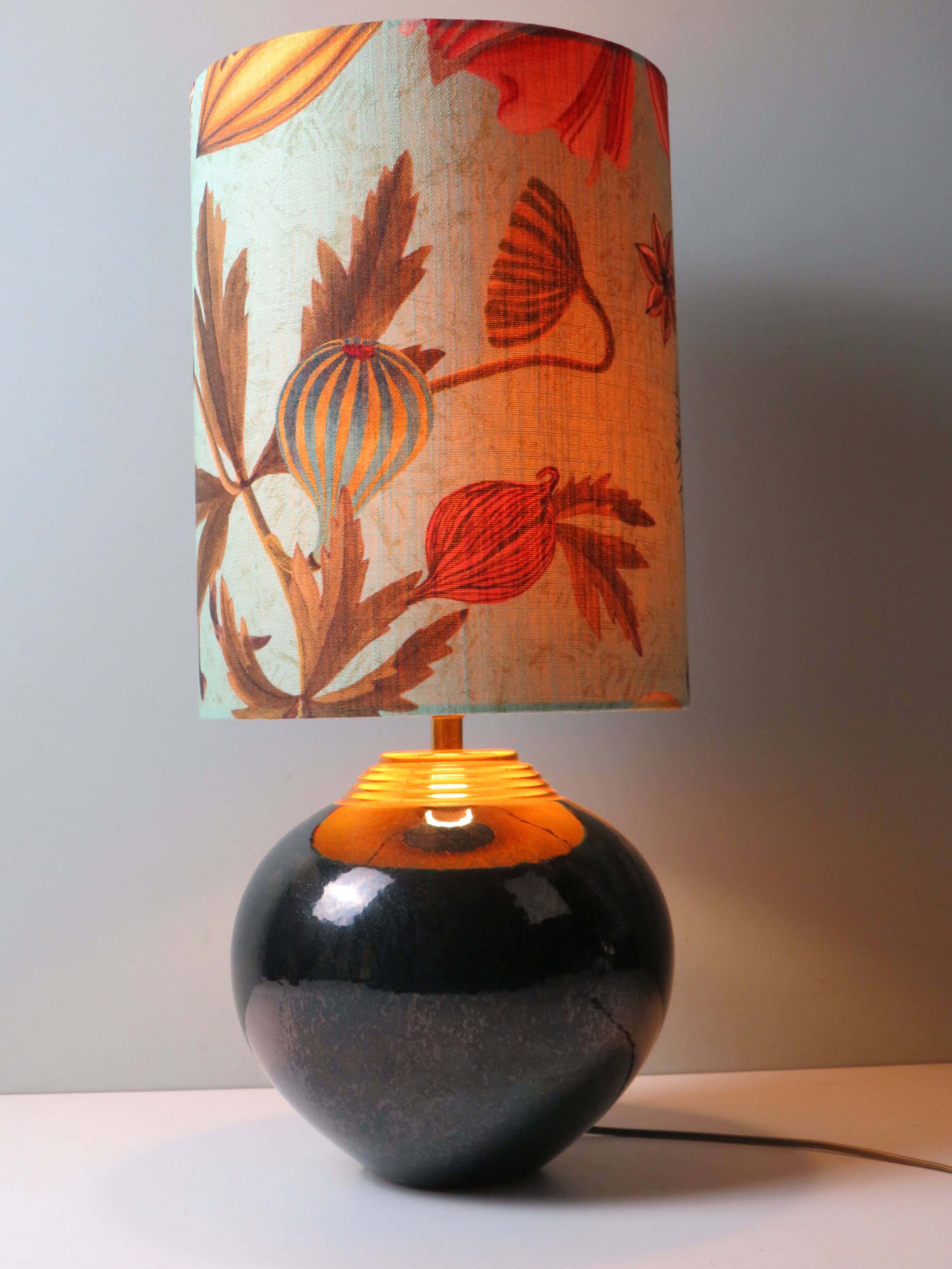 Vintage table lamp signed Louis Drimmer, glazed ceramic & lampshade