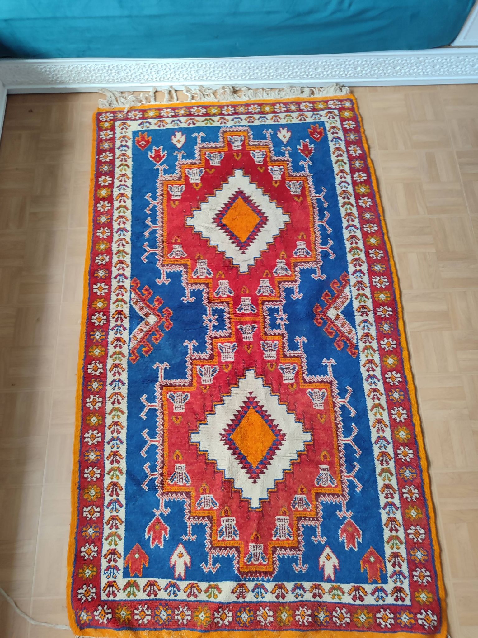 Authentic Moroccan Berber rug – 100% wool – handmade – 220 × 120 cm