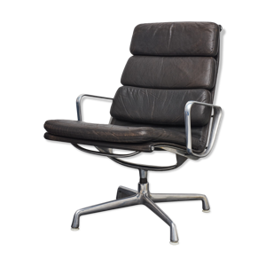 Fauteuil Soft Pad par Charles et Ray eames pour Herman Miller années 1970