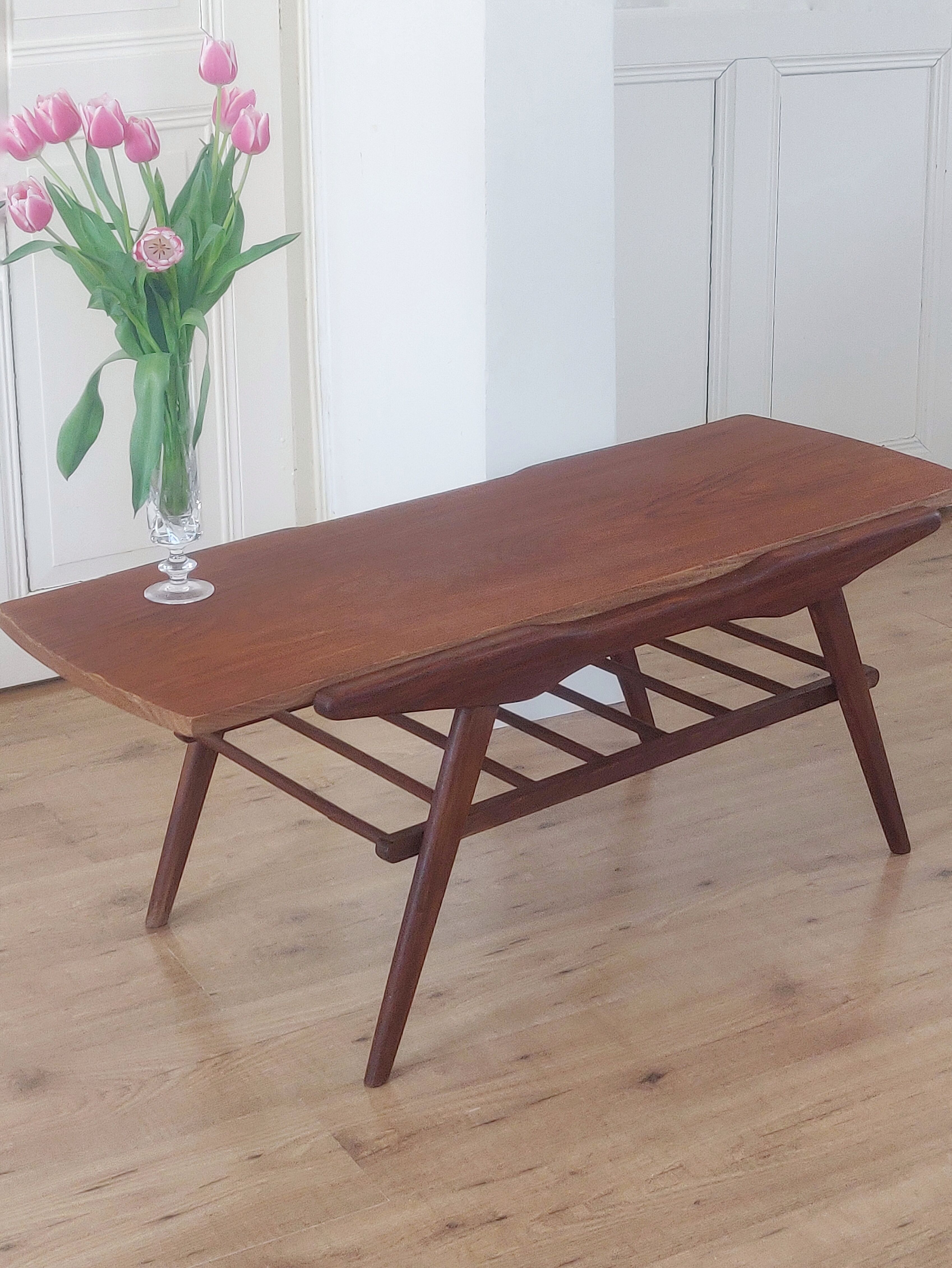 Table basse années 60 plateau réversible