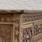 Commode vintage basse Padouk Massif sculpté 1950