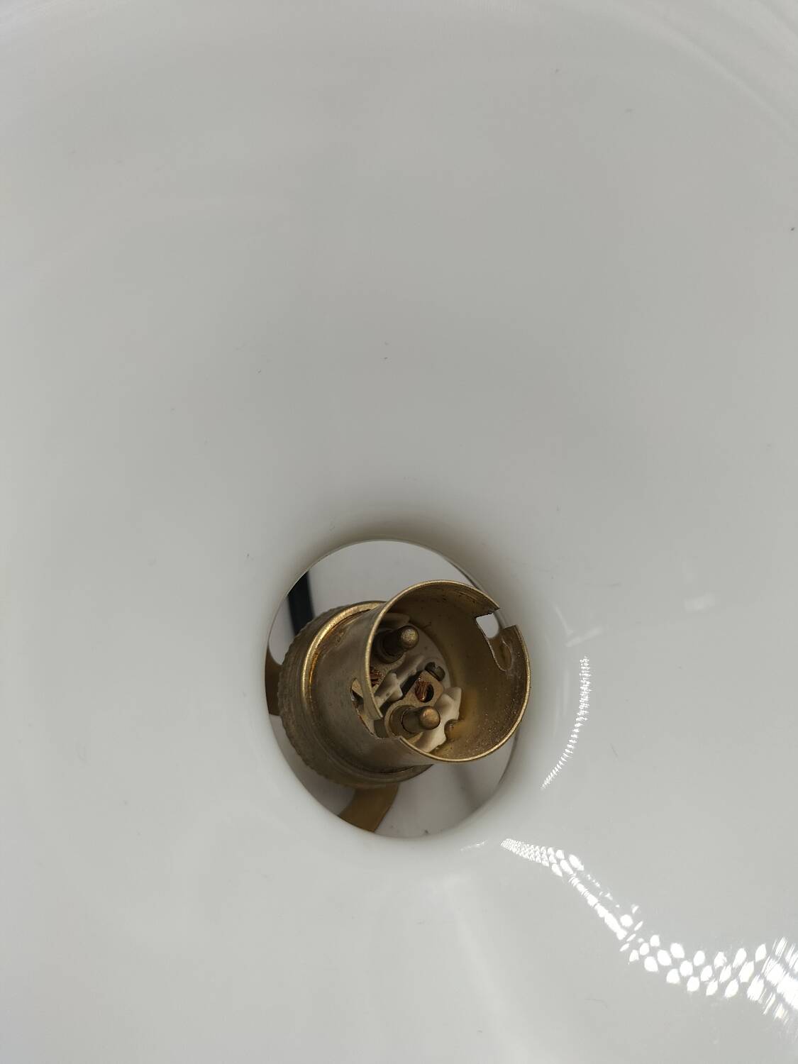 Opaline pendant light