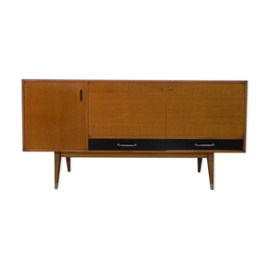 Enfilade vintage avec