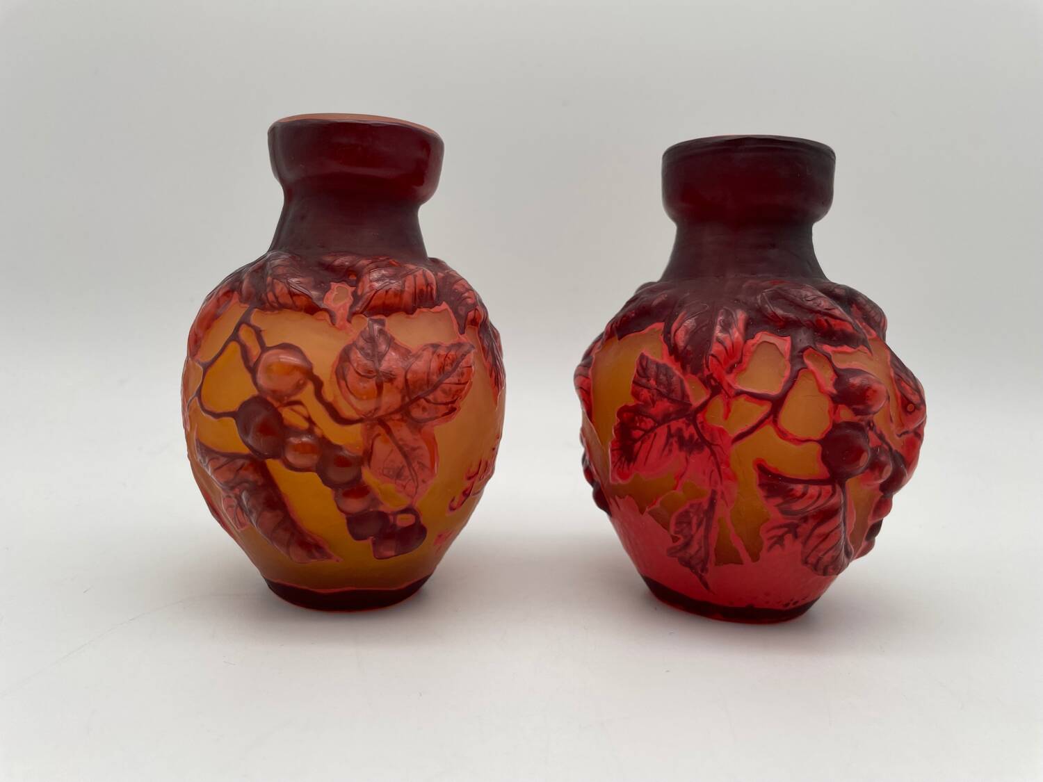 Paire de vases Tip Emile Gallé, pate de verre