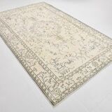 6x10 Large Cream & Black Oriental Vintage Rug, 192x307Cm