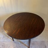 Scandinavian table