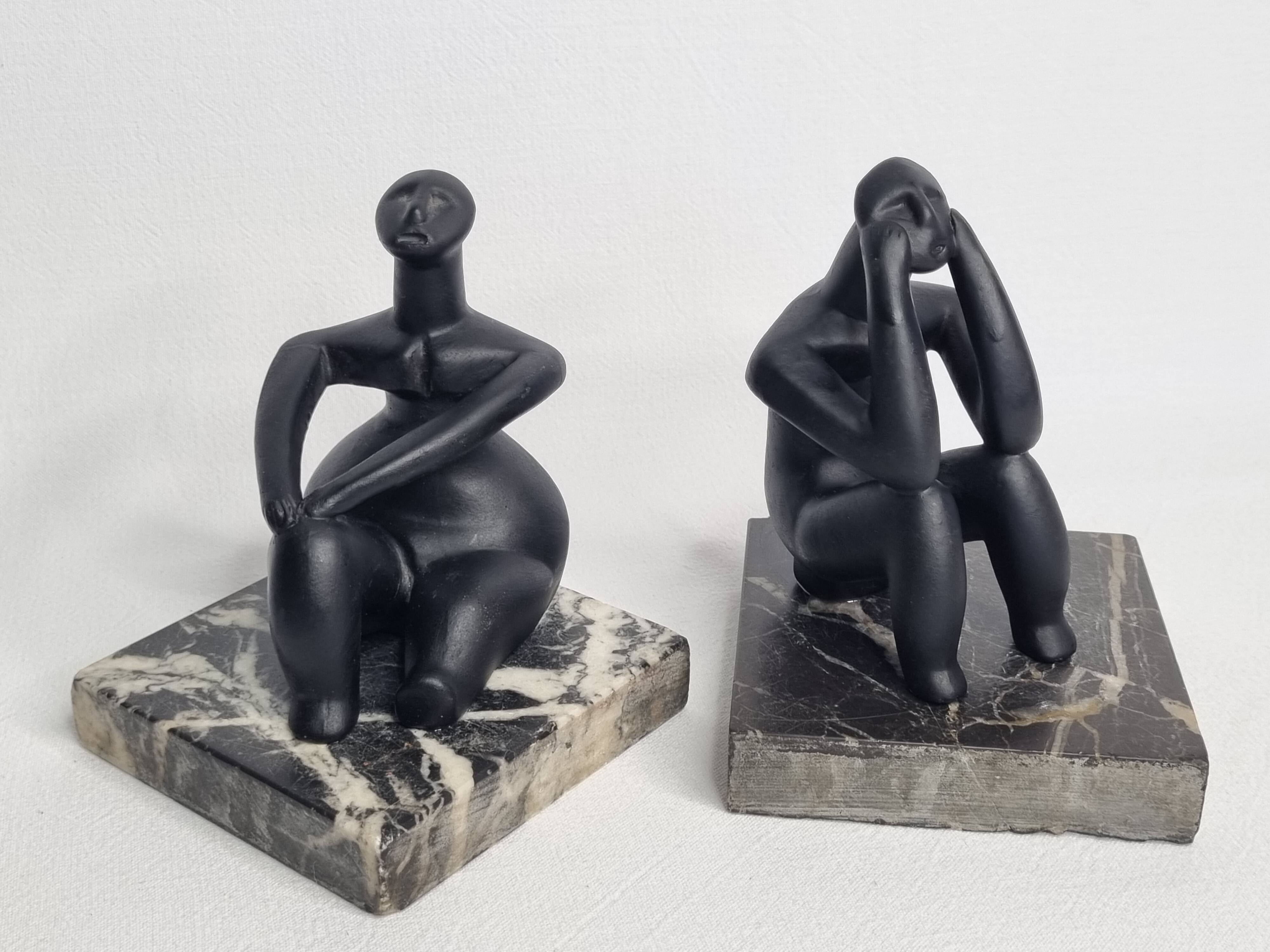 Pair of Hamangia sculptures, the Thinkers of Cernavoda, 12 cm
