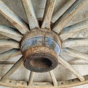 Antique cart wheel wagon wheel XXL oak wood 126 cm