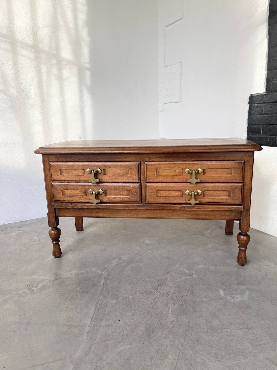 Guillerme and Chambron oak chest of drawers