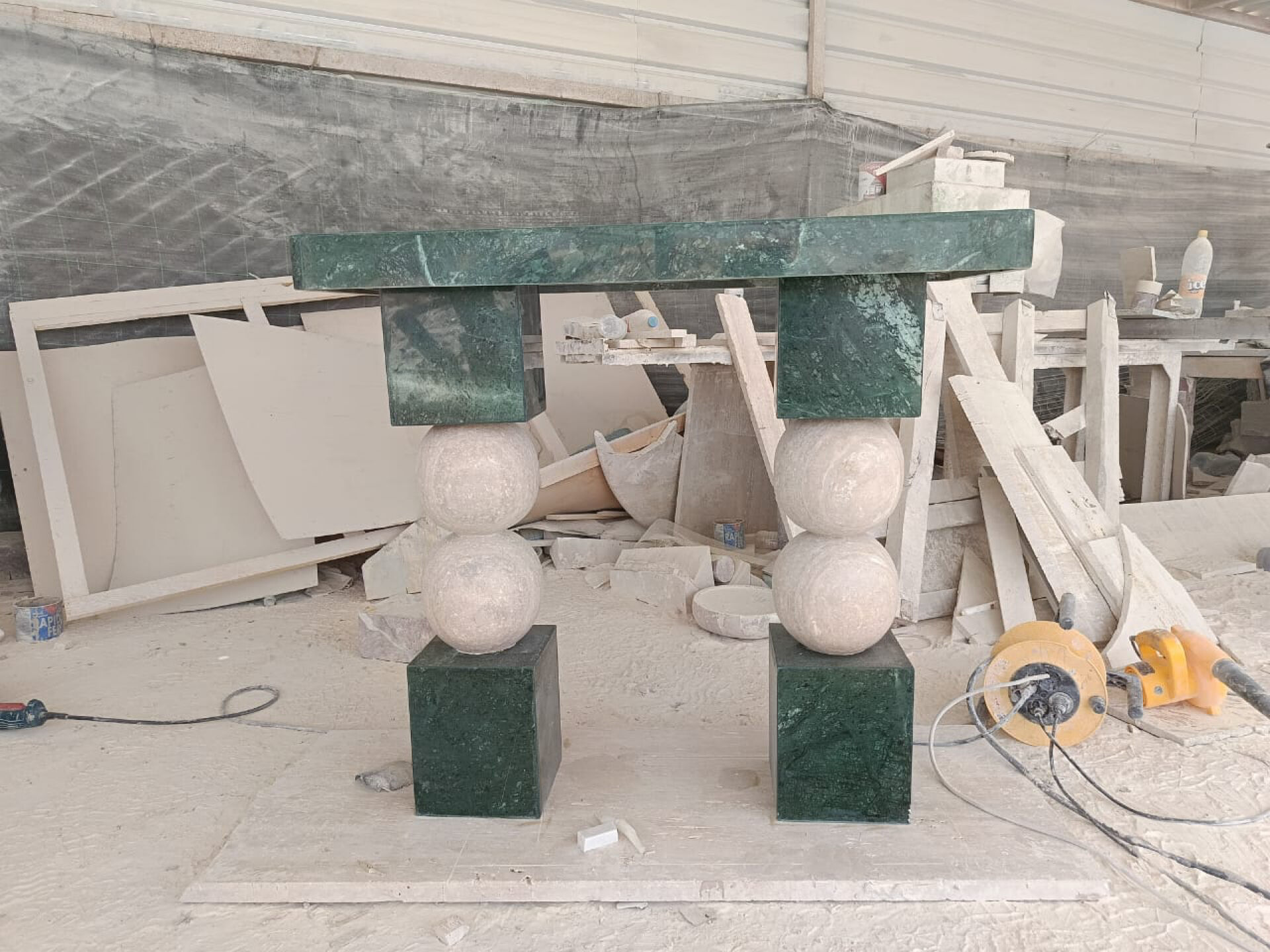 Console marbre et travertin