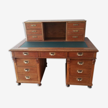 Bureau de ministre ancien