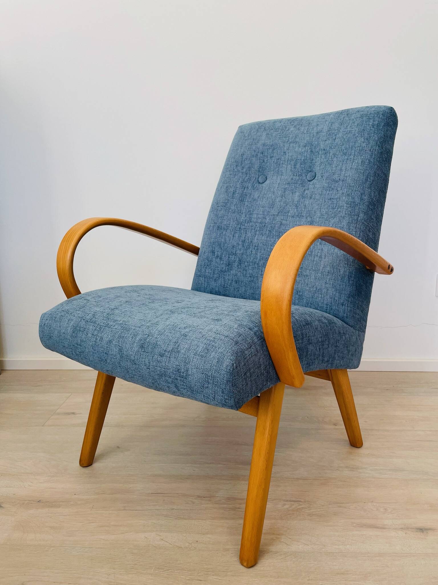 Lounge Mid Century Armchair by Jaroslav Smidek for Ton, Czechoslovakia 1970