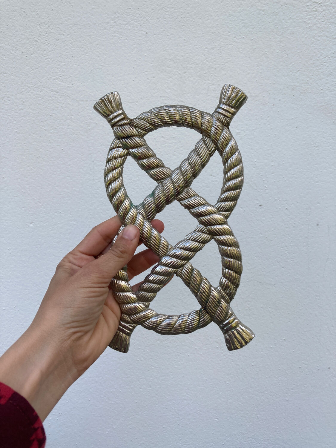 Vintage silver metal rope trivia