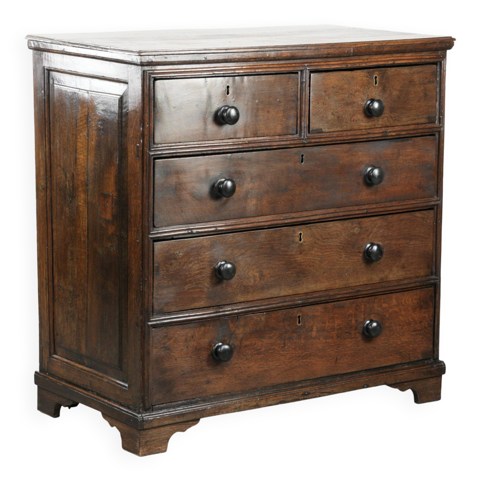 English antique oak chest of drawers / commode from the early 18th century