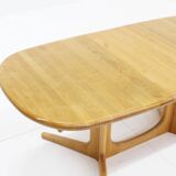 Table à manger ovale extensible vintage danoise en bois massif