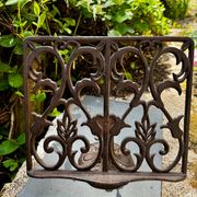 Porte revues lutrin en fer forgé Art Nouveau