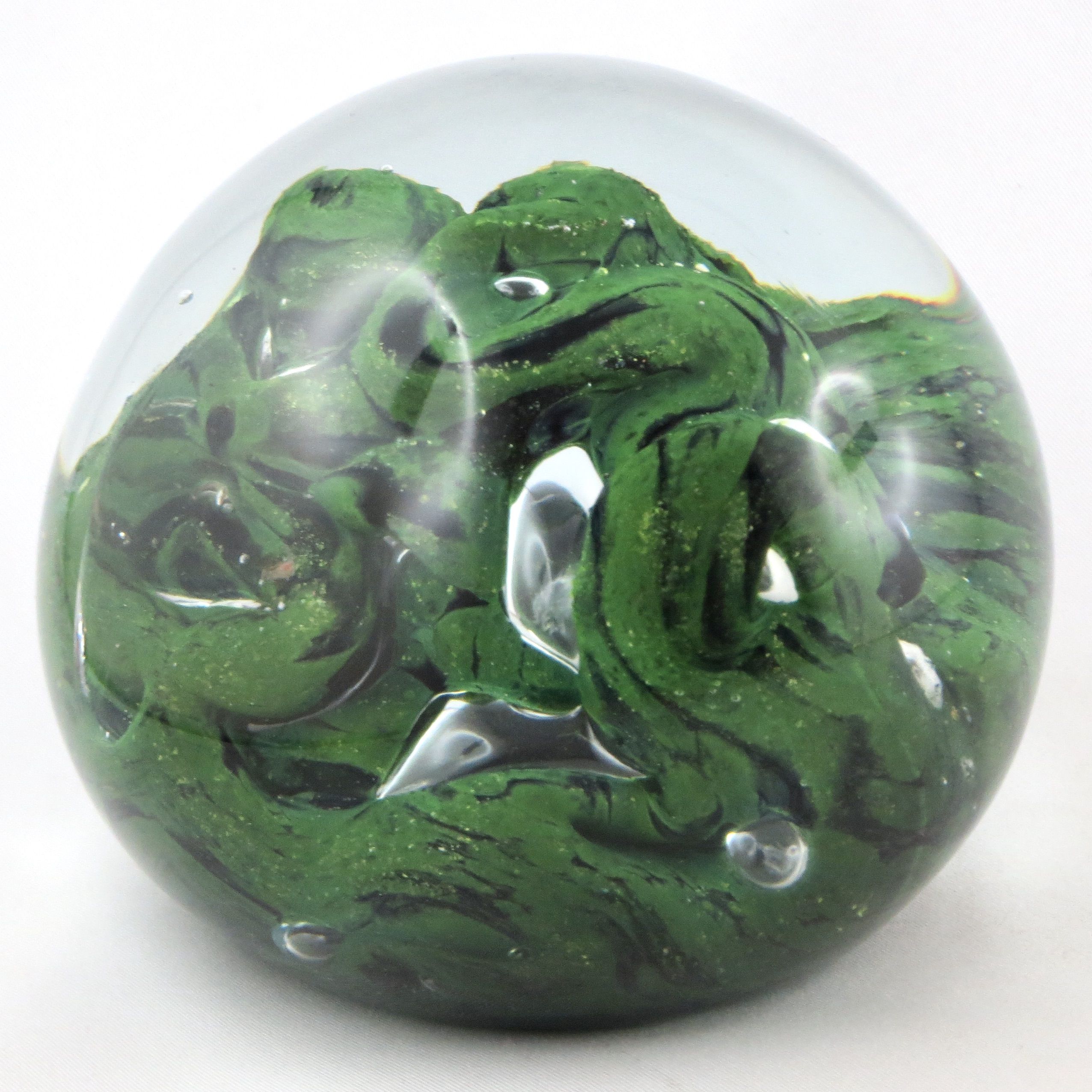 Sulfide paperweight robert pierini glass biot glass paperweight/novaro/green.