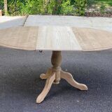 Interior's extendable solid wood round table tripod 160cm
