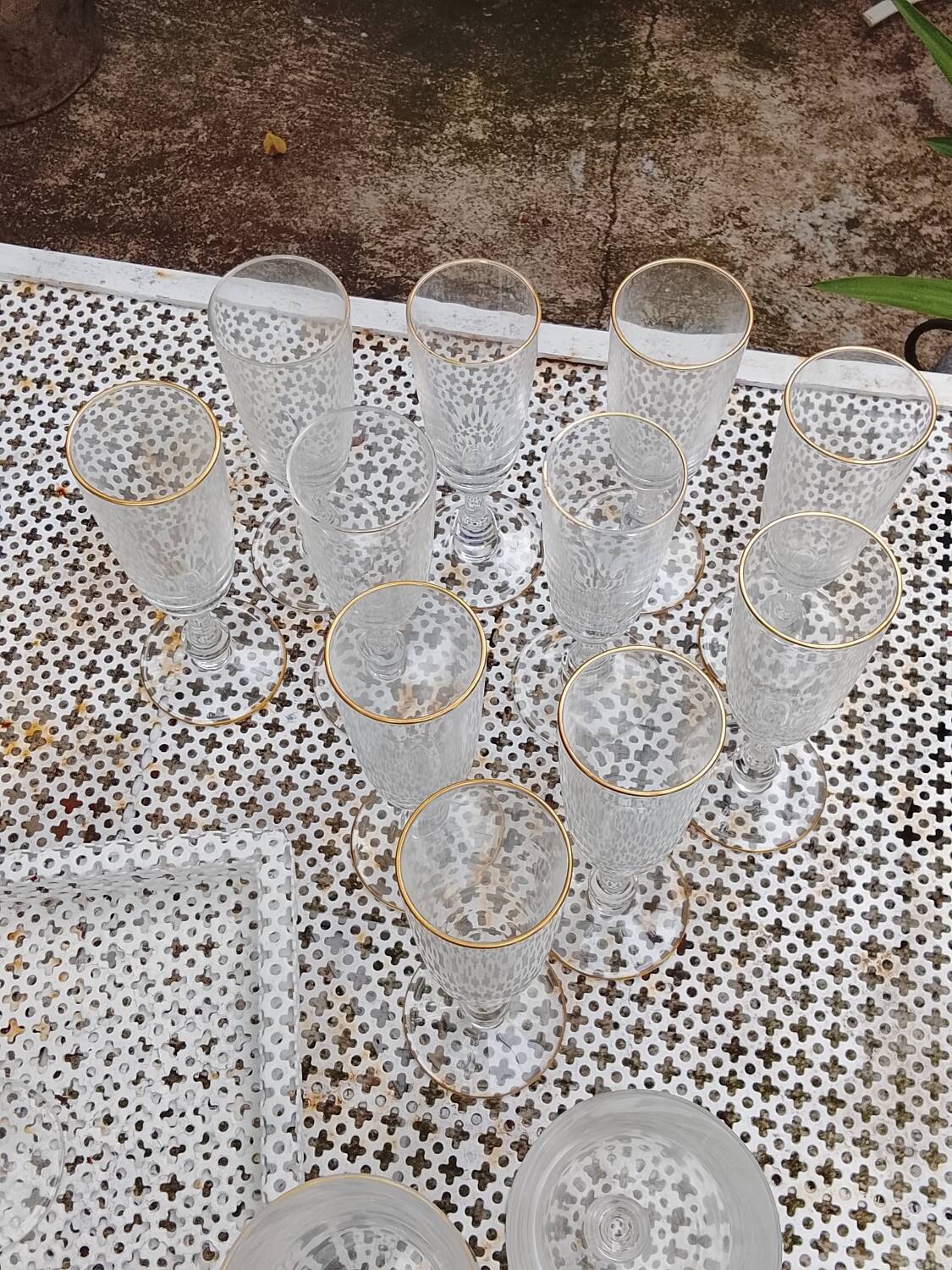 Set of 27 Saint Louis crystal glasses