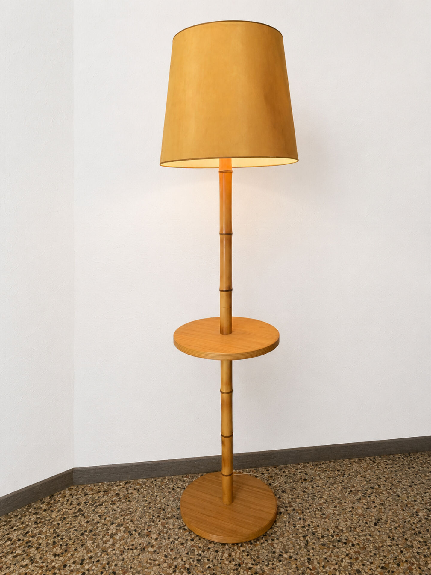 Large bamboo floor lamp from the 1960s.