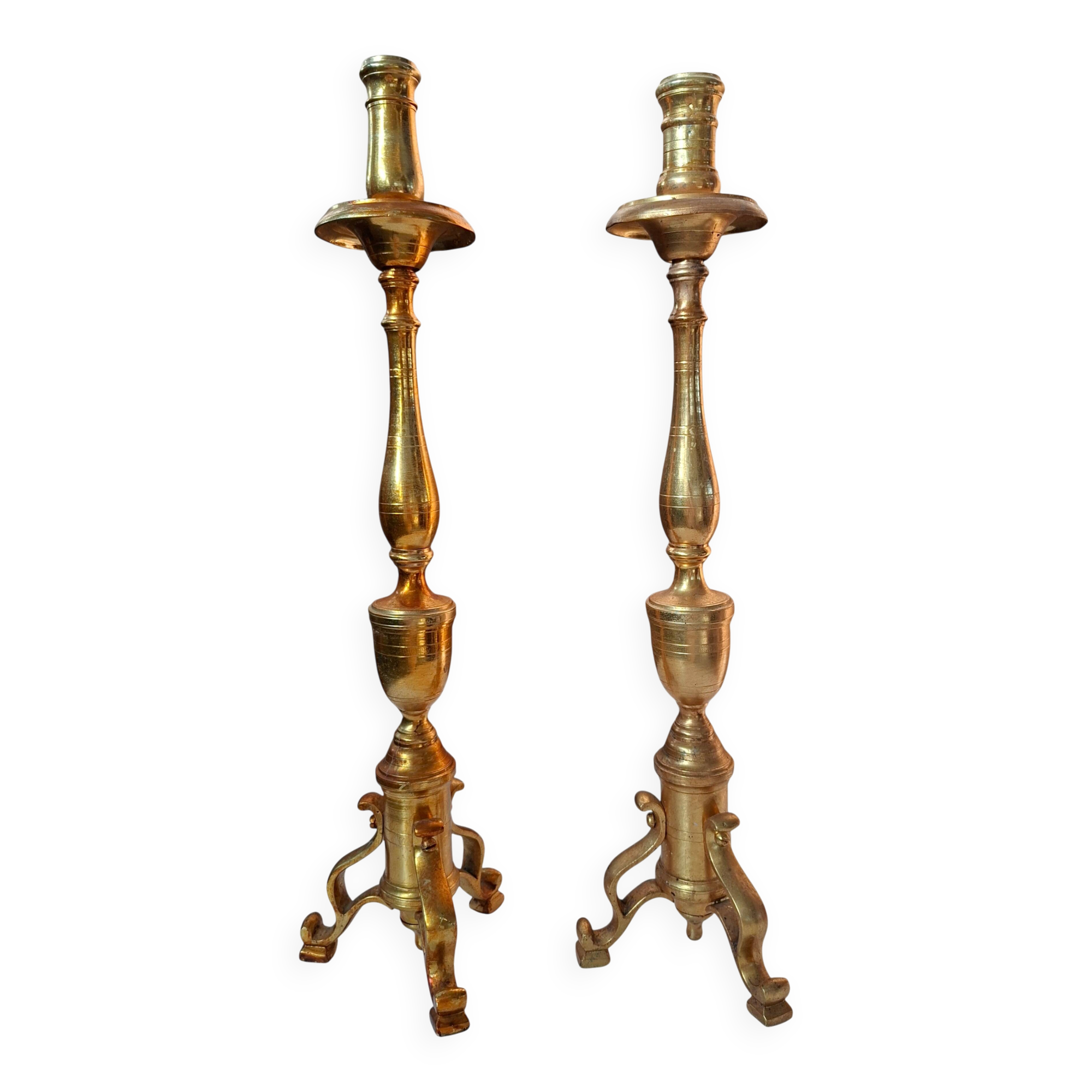 Paire de candélabres d'autel baroques