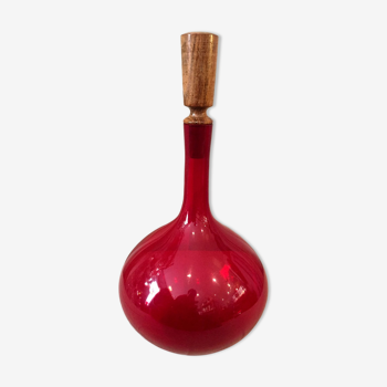 Bottle or onion red soliflore with vintage murano wooden cap