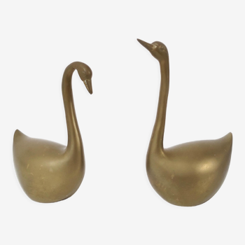 Brass swan pair