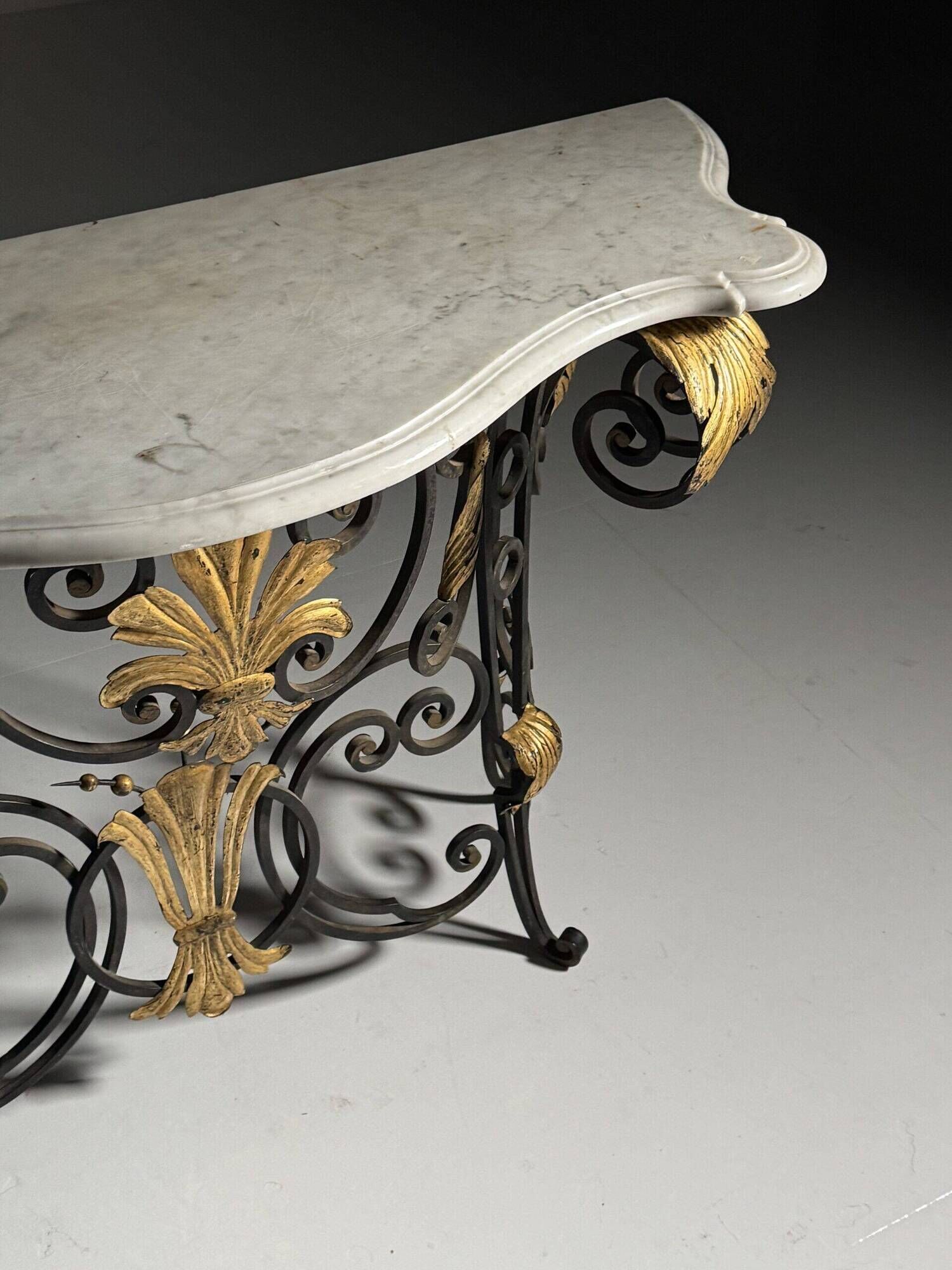 Table console en fer forgé avec marbre, années 1950
