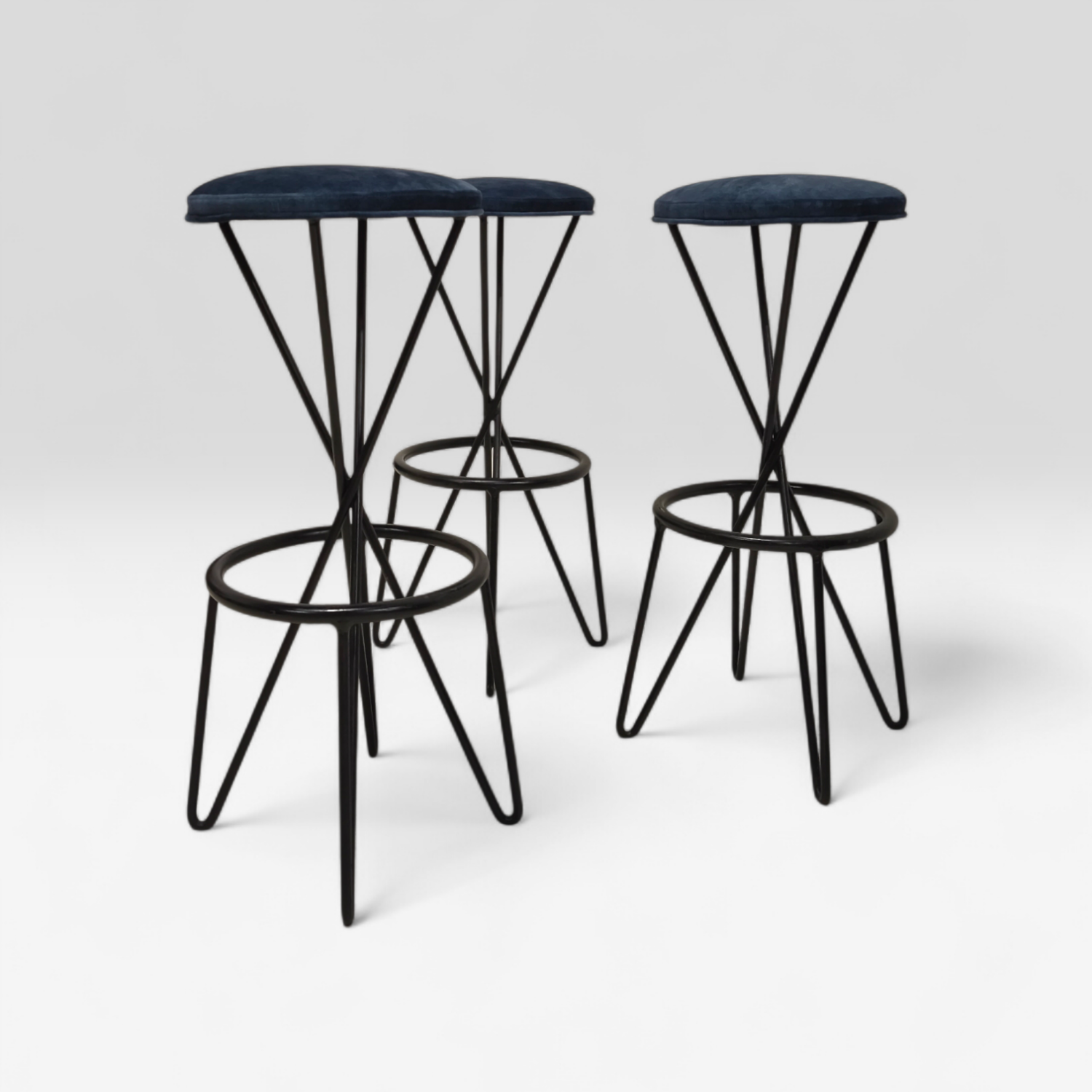 Stool (3) model CM127, Thonet, 1950