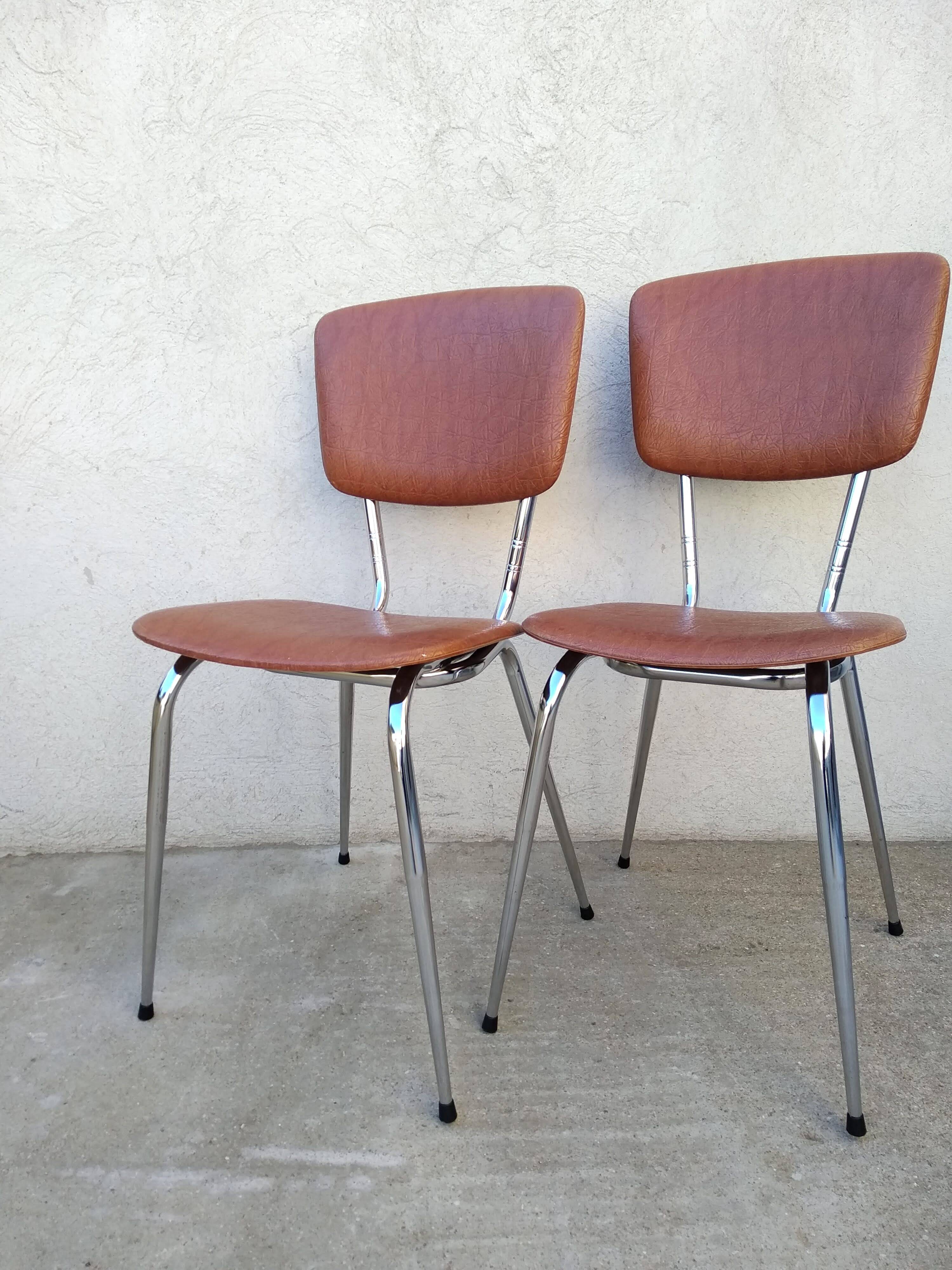 Set of 2 kitchen chairs in imitation leather from the 60s and 70s