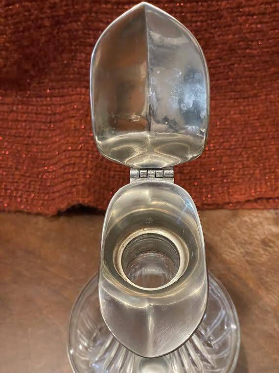 Decanting carafe