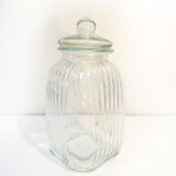 Airtight in striated glass candy