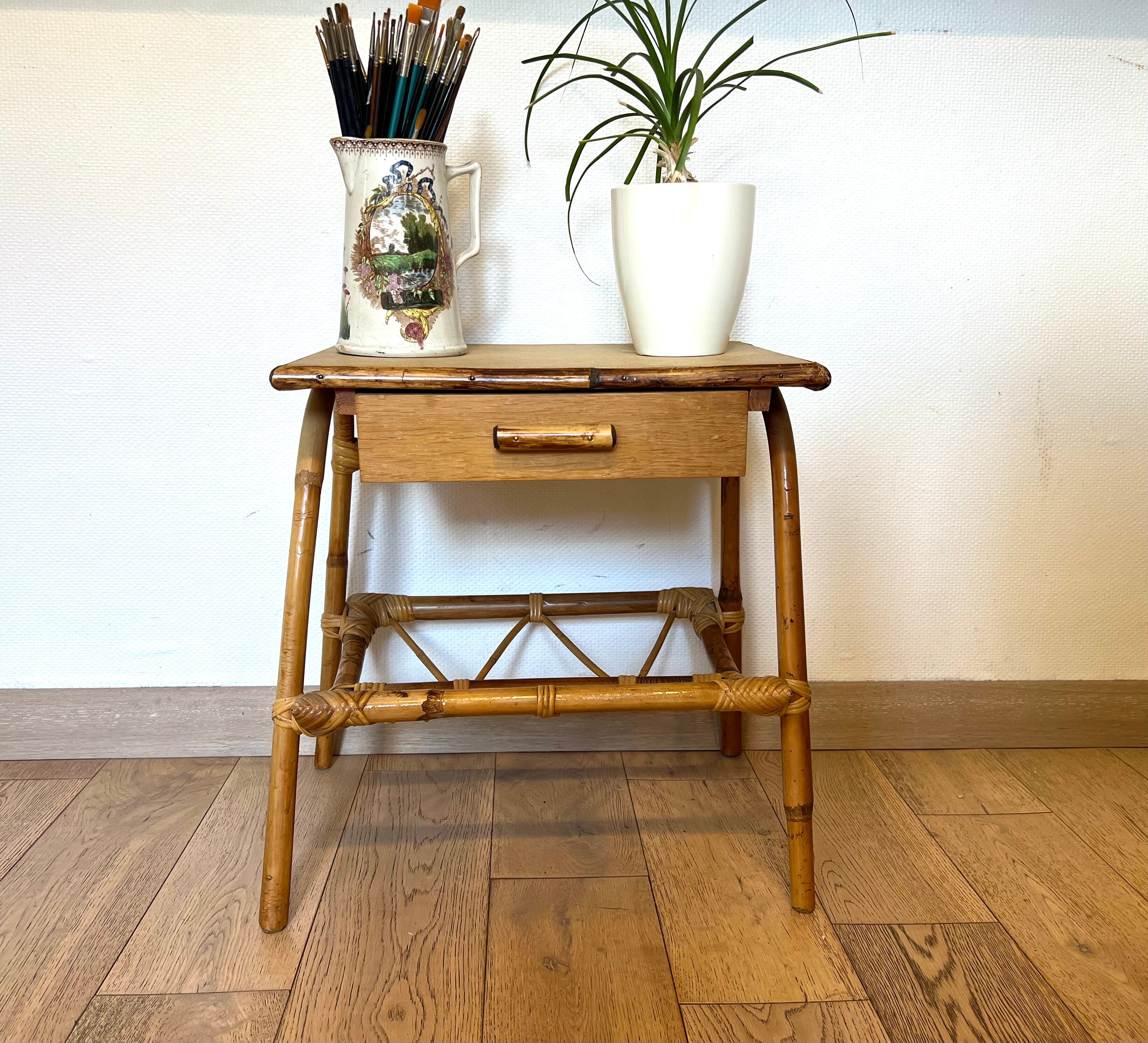 Side table in bamboo and rattan