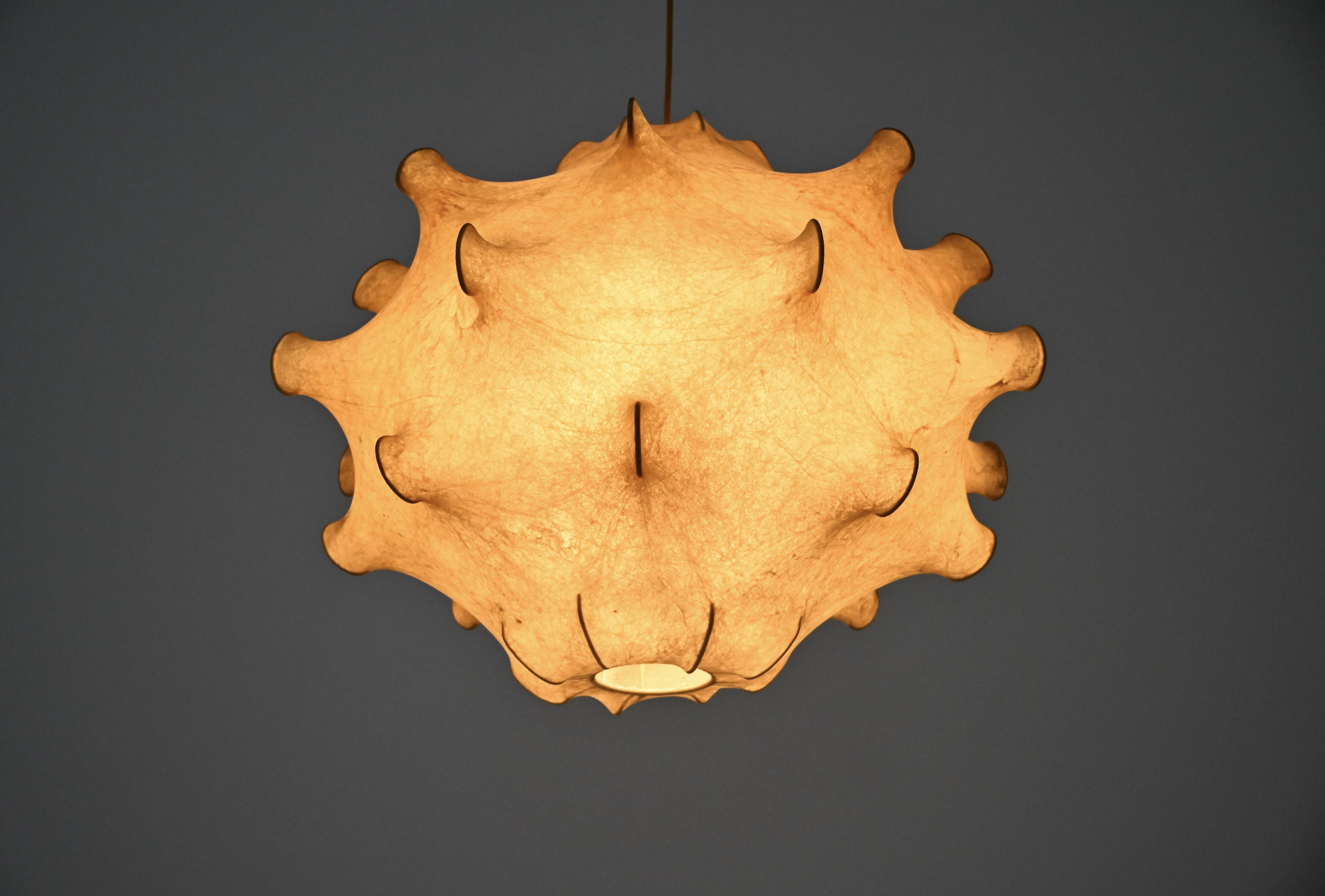Taraxacum pendant lamp by Achille & Pier Giacomo Castiglioni for Flos, 1960