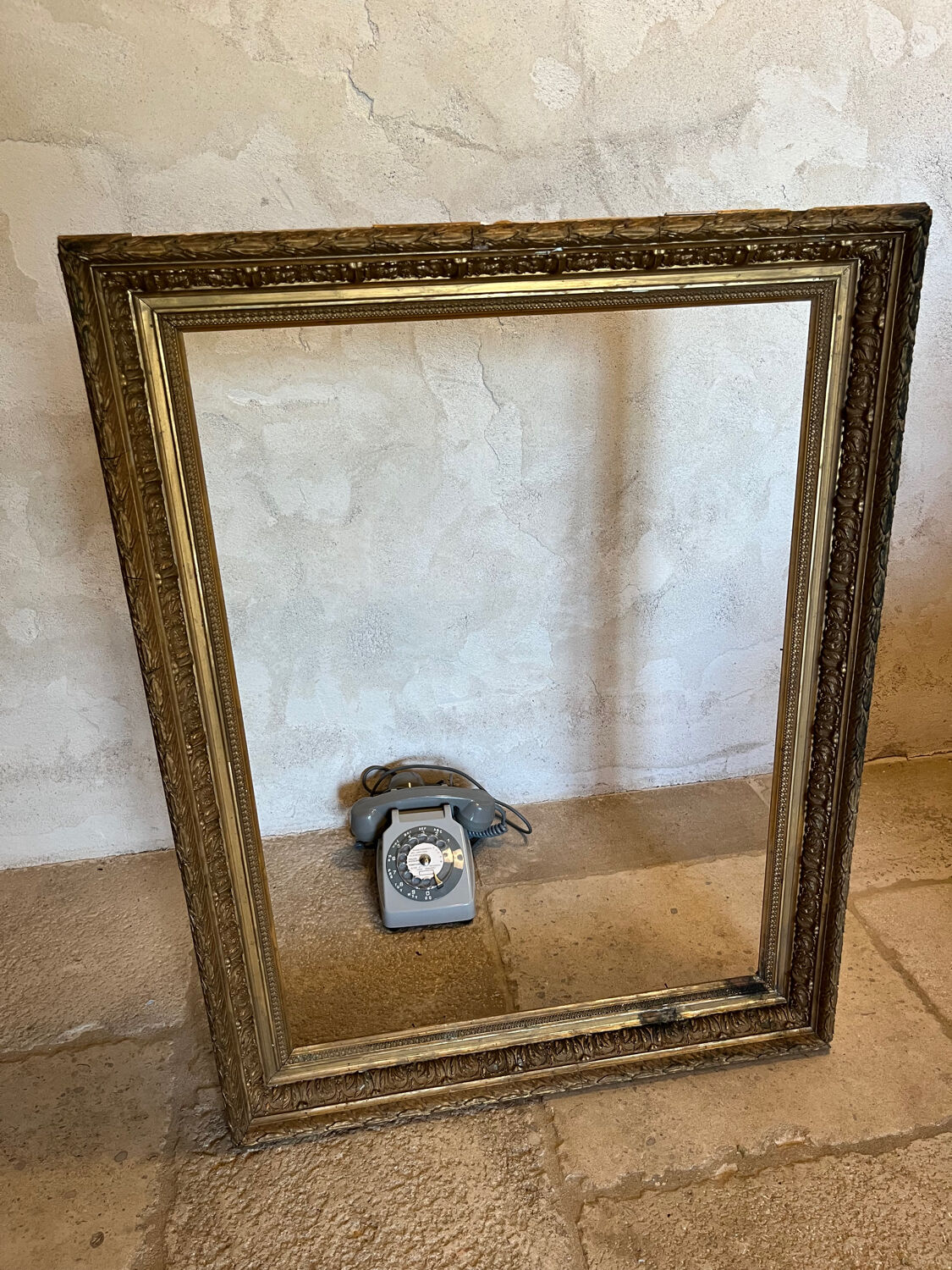 Large gilded frame 1920