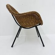 Chaise en osier de style mid-century, années 1950.