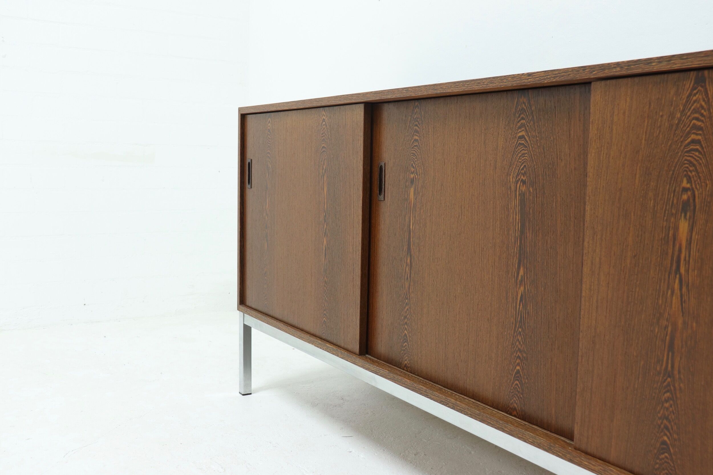 Enfilade néerlandaise années 1960