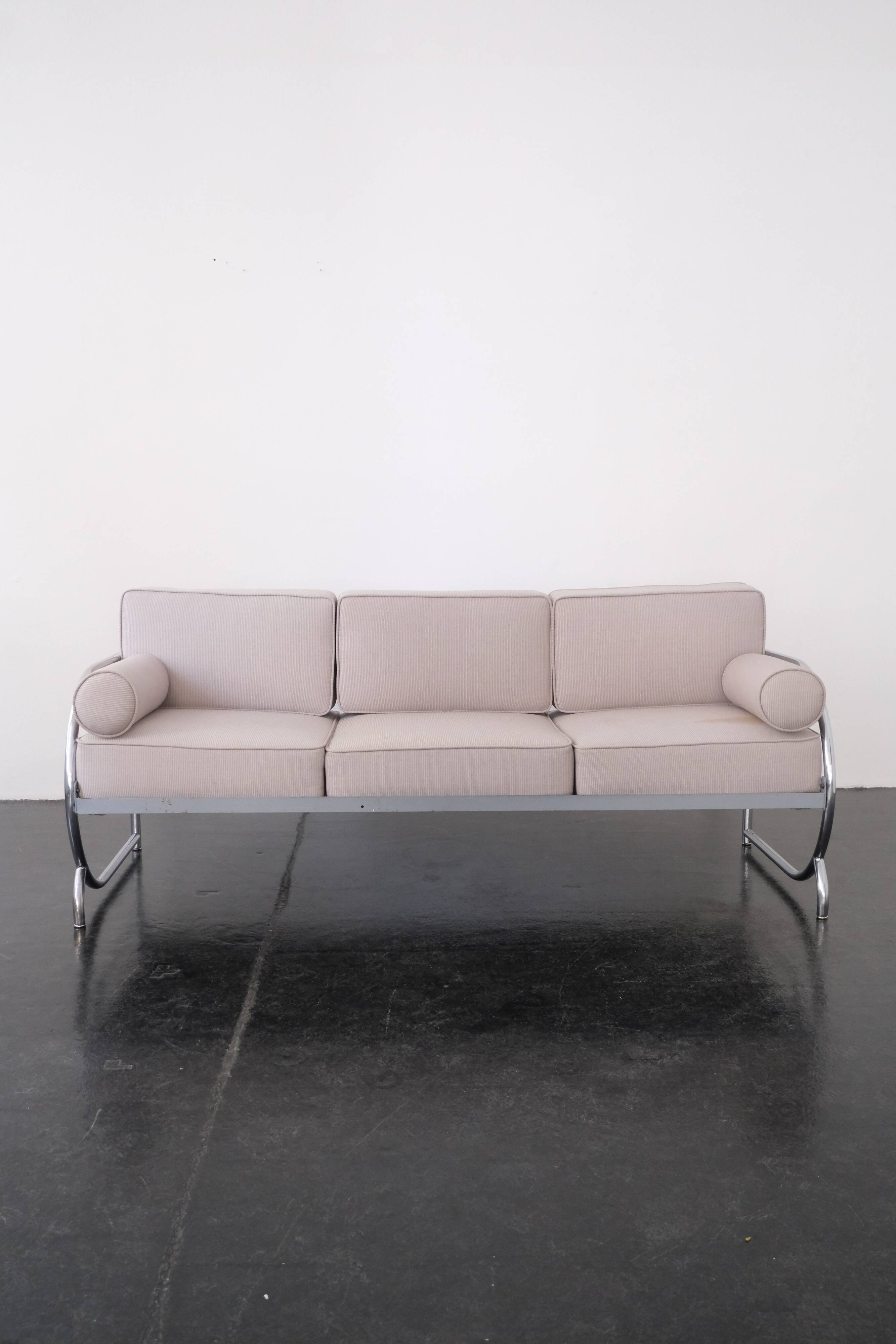 Canapé inspiré du Bauhaus