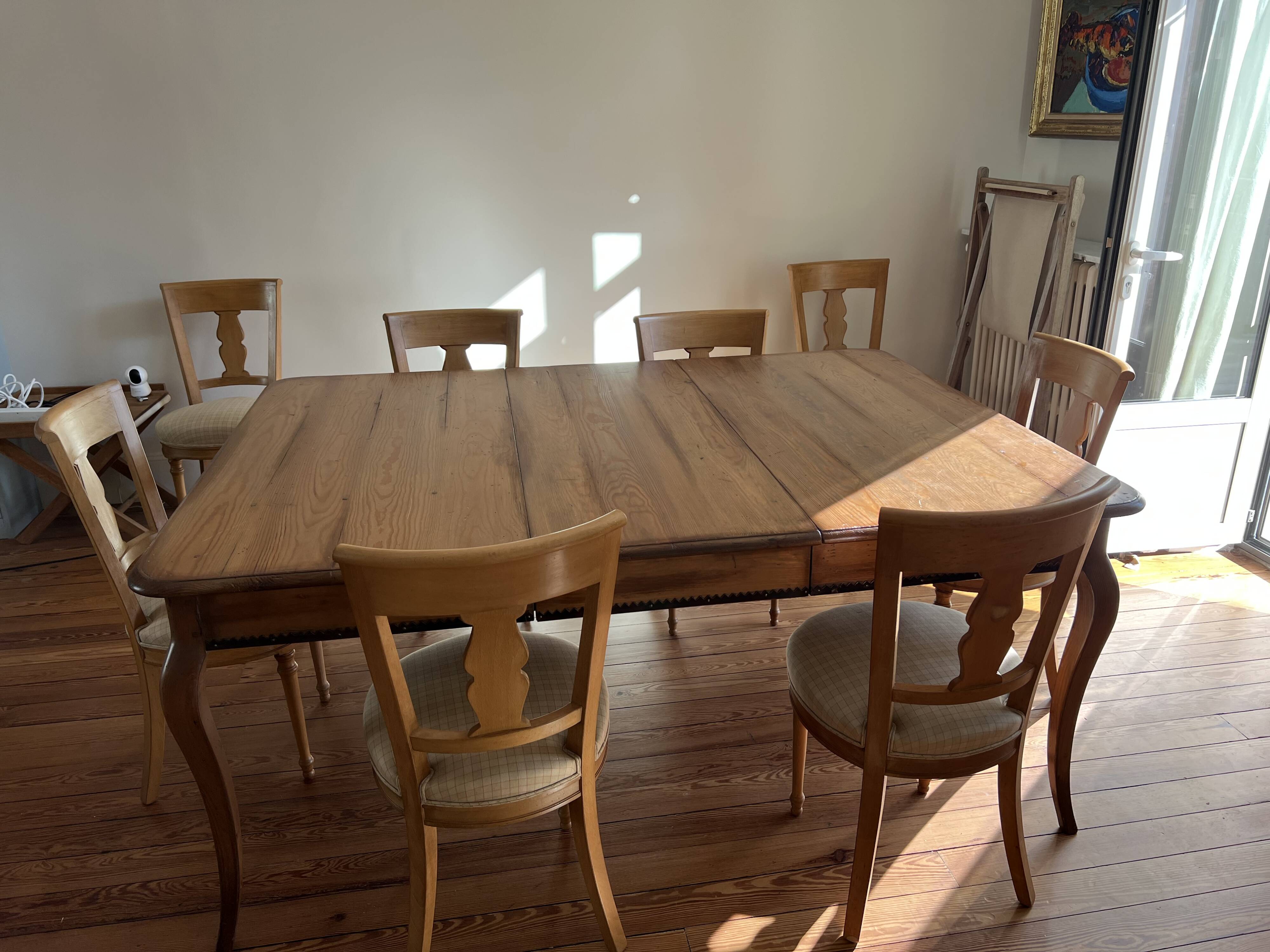 Regency table style